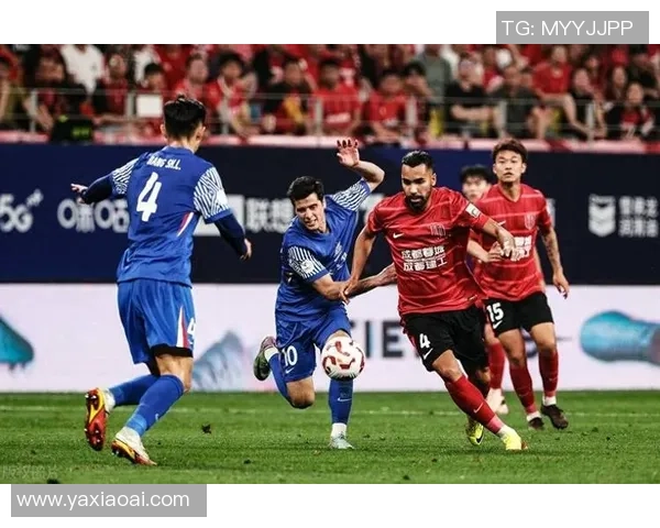 足球球星染血瞬间回顾：赛场英勇之举与背后不为人知的故事